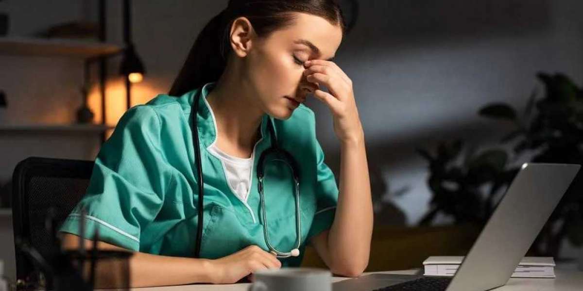 How to Stay Awake and Alert During Night Shifts