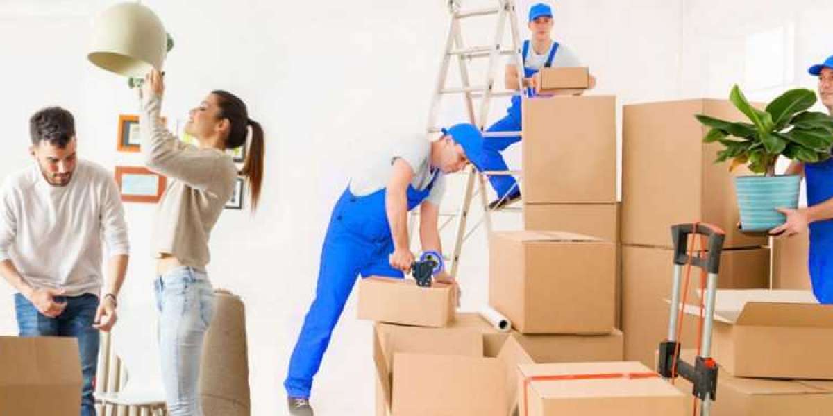 Securely Storing Your Belongings with Villa Moving and Storage in Abu Dhabi