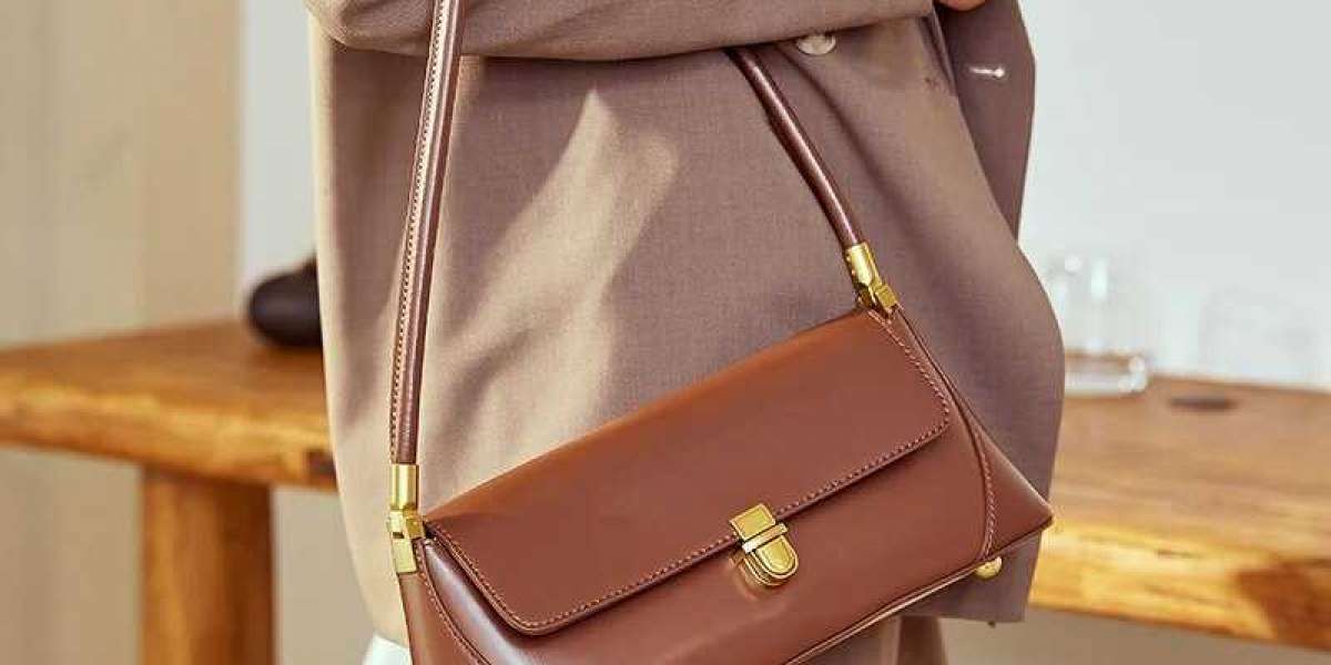 The Ultimate Guide to Stylish Tote Bags for Women in Dubai — Explore Patchee’s Exclusive Collection
